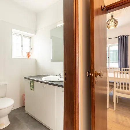 Penzion Guestready - Serene Escape Close To Aroeira 3*